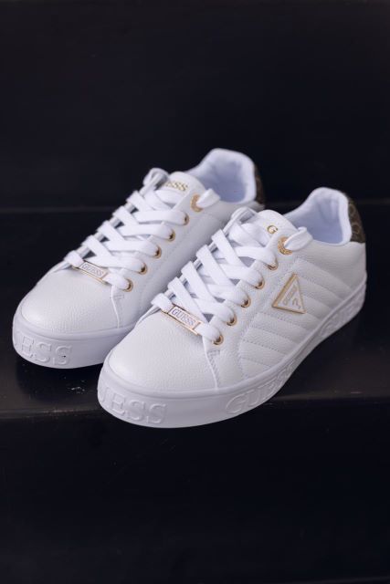 TENIS GUESS BLANCOS