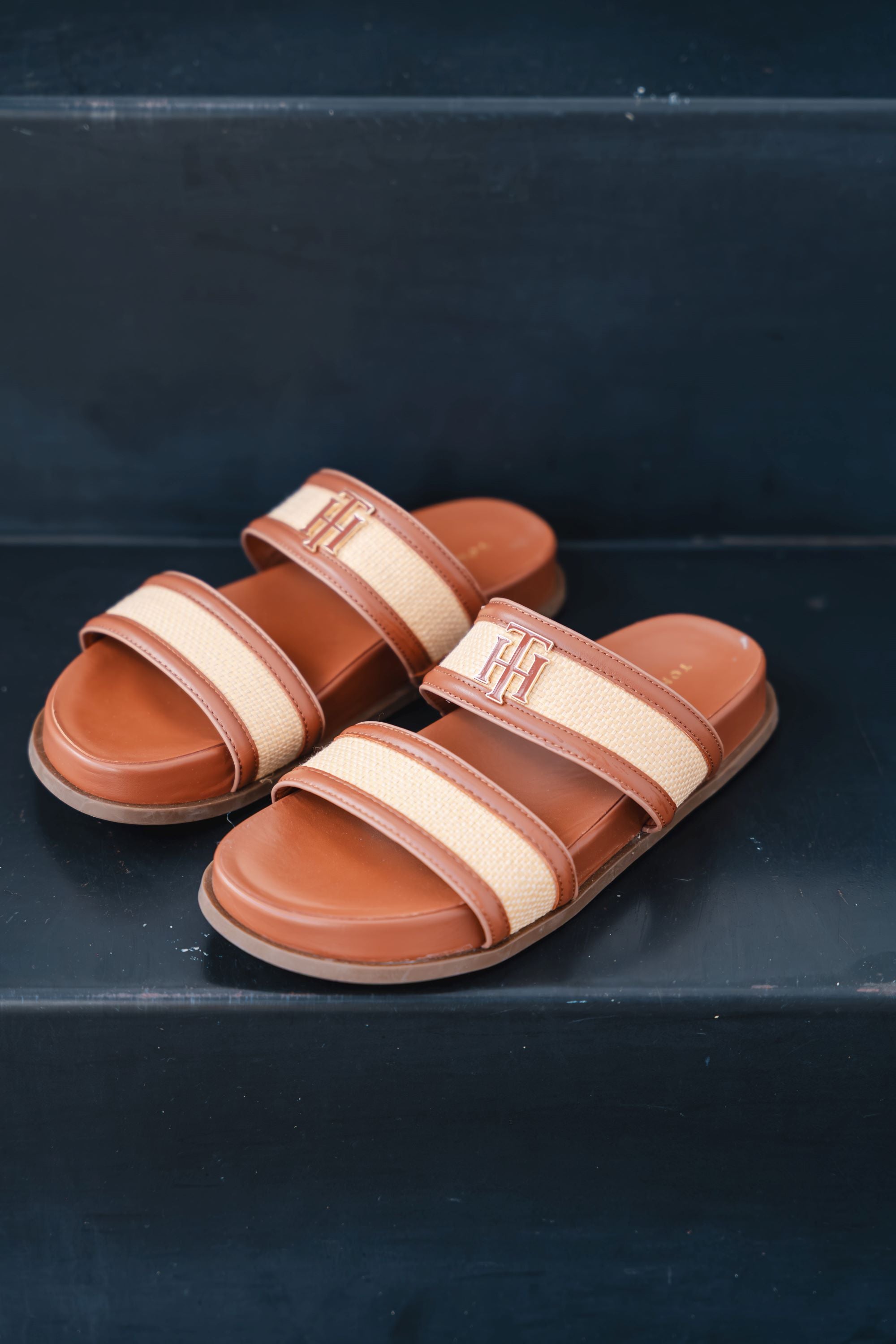 SANDALIAS DE DOBLE TIRA DE TOMMY HILFIGER