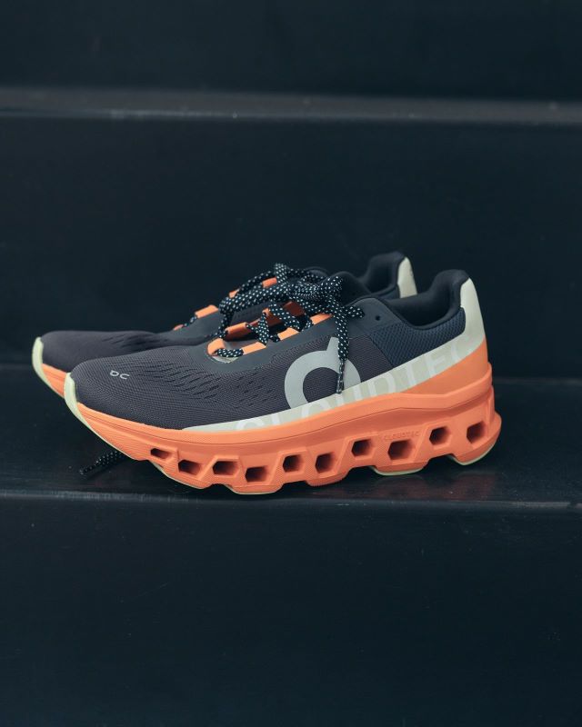 TENIS DE CORRER ON CLOUD MONSTER